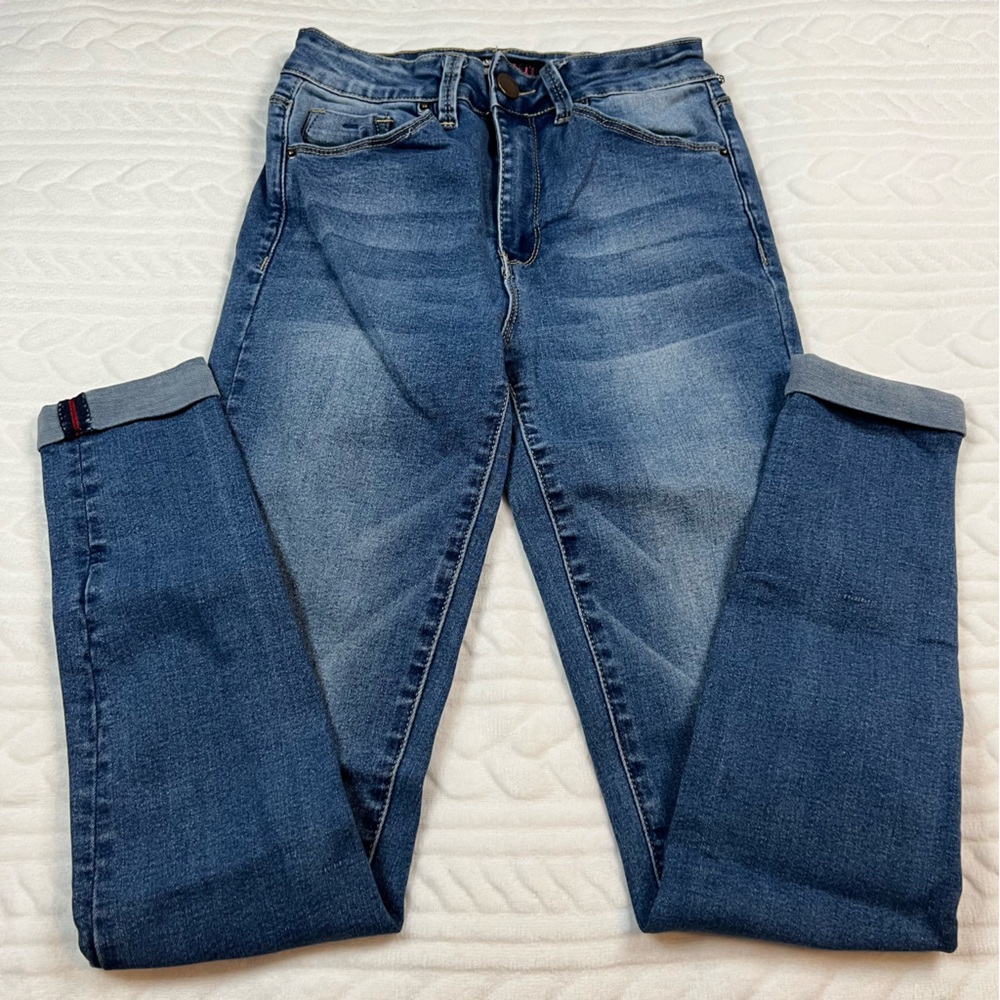 💗‎ YMI - Womans Ankle High Rise Jeans